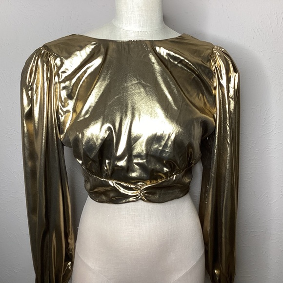 Camila Coelho Metallic Gold Cropped Top L - Picture 3 of 12